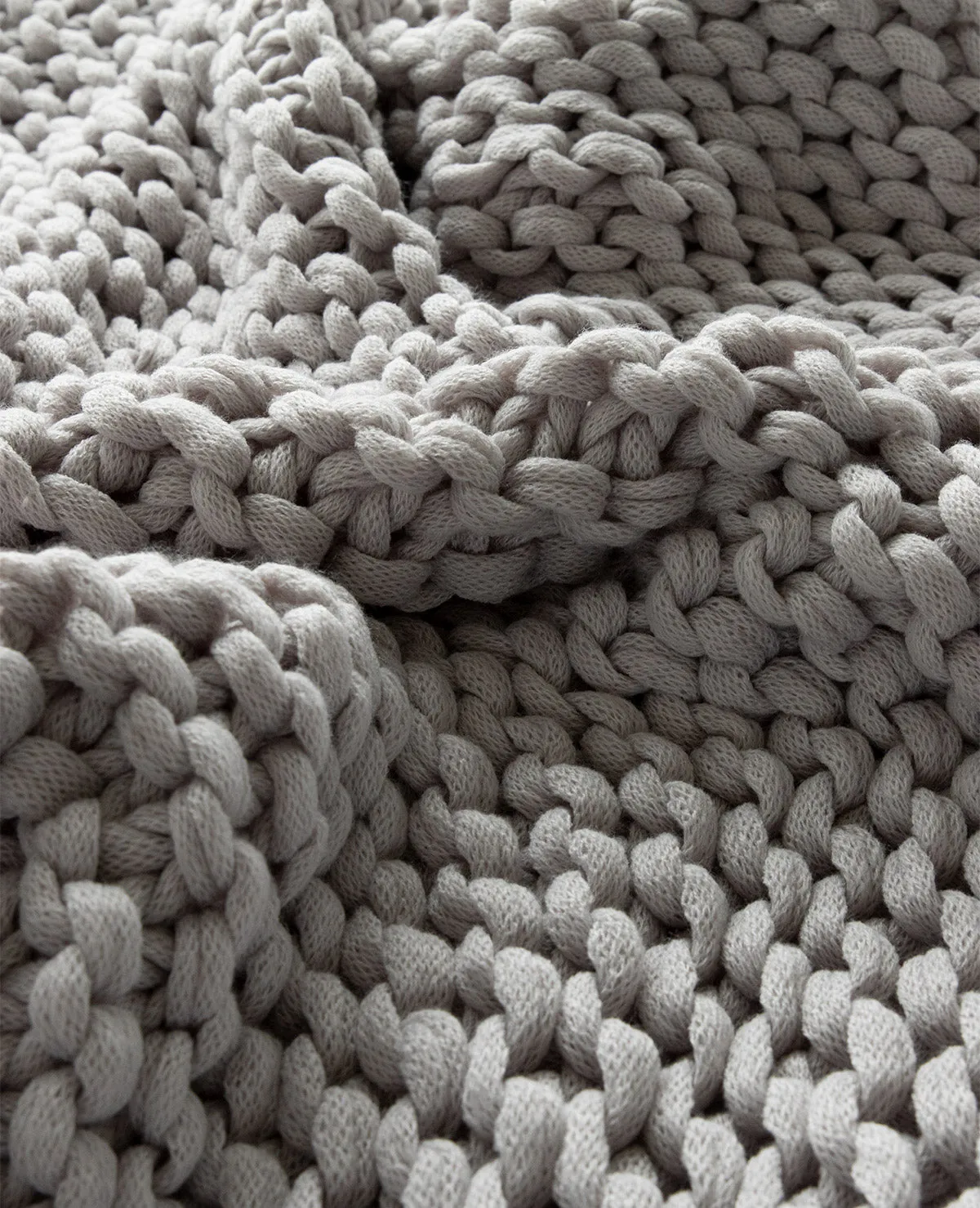 Finn Chunky Knit Throw Silver