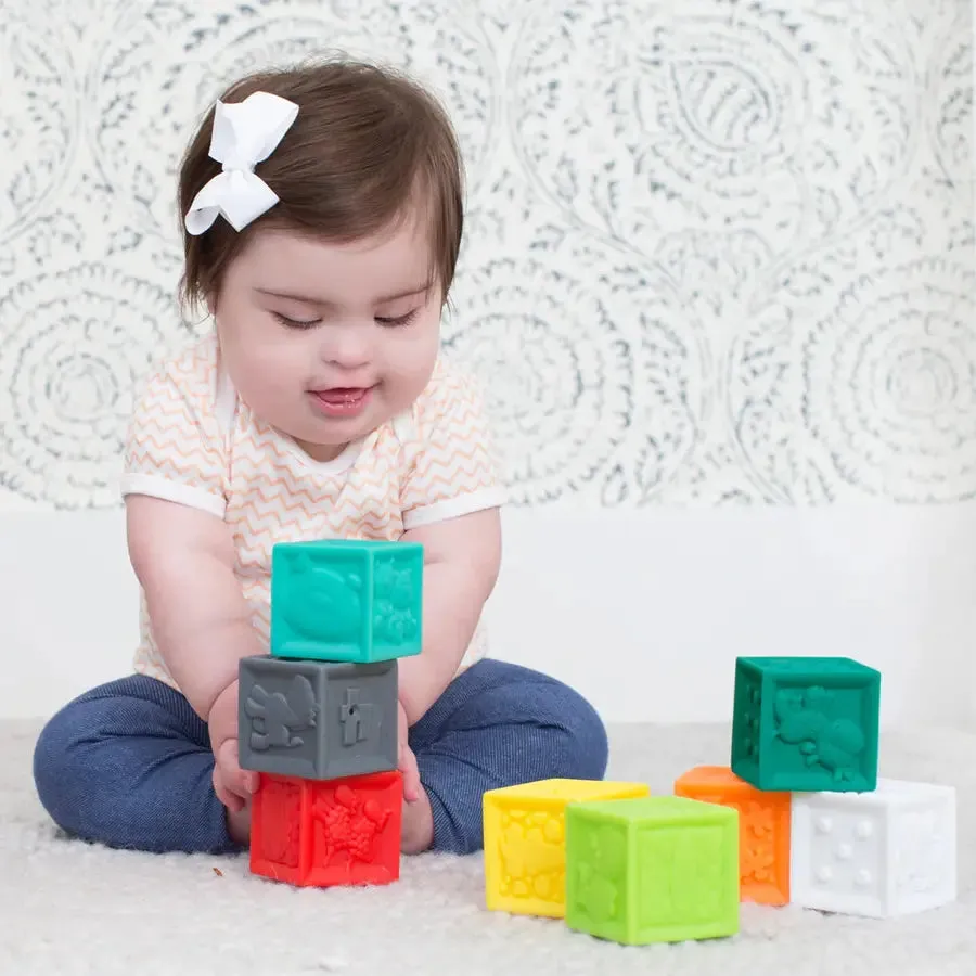 Infantino Squeeze & Stack Block Set - 8pcs