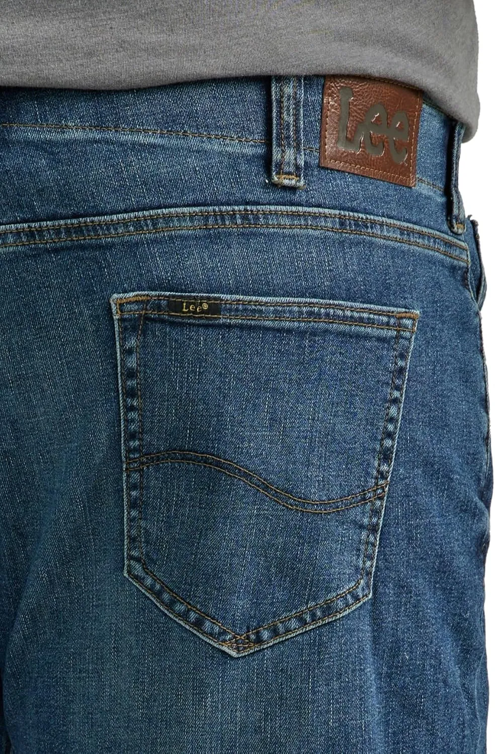 Lee Men's Big & Tall Extreme Motion Straight Taper Jean