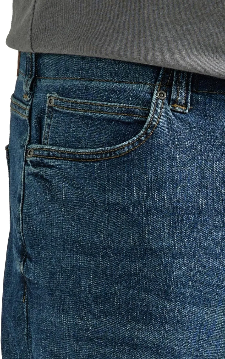 Lee Men's Big & Tall Extreme Motion Straight Taper Jean