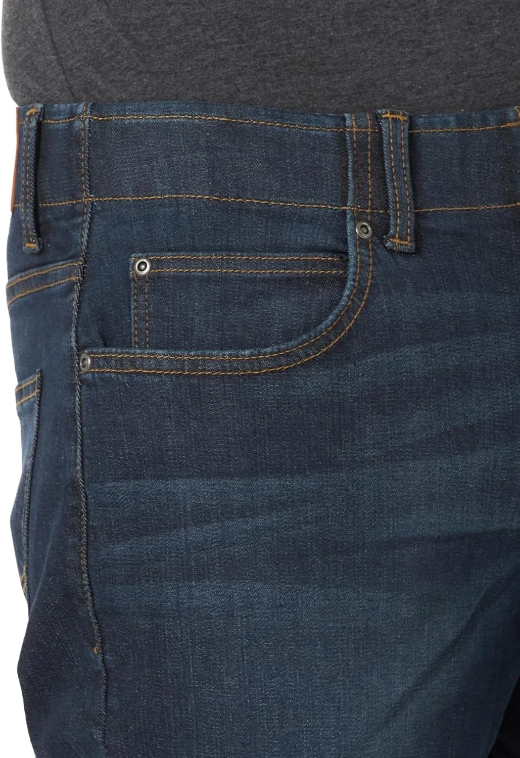 Lee Men's Extreme Motion Athletic Taper Jean
