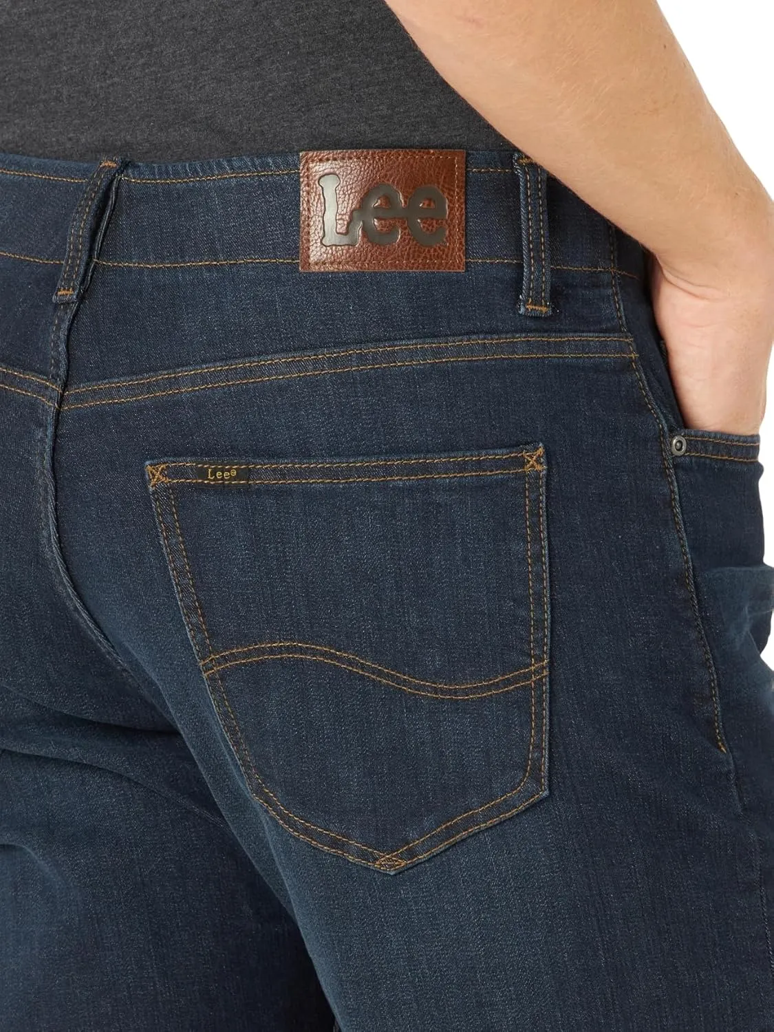 Lee Men's Extreme Motion Athletic Taper Jean