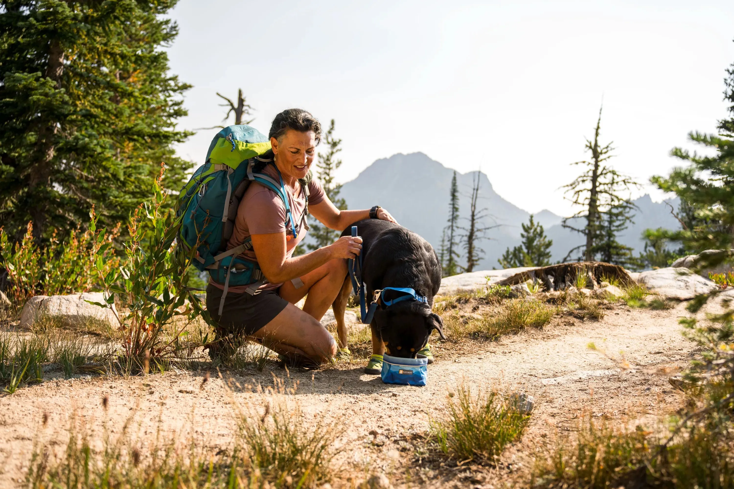 Ruffwear Quencher™ Collapsible Dog Food & Water Bowl (Coastal Mountains)