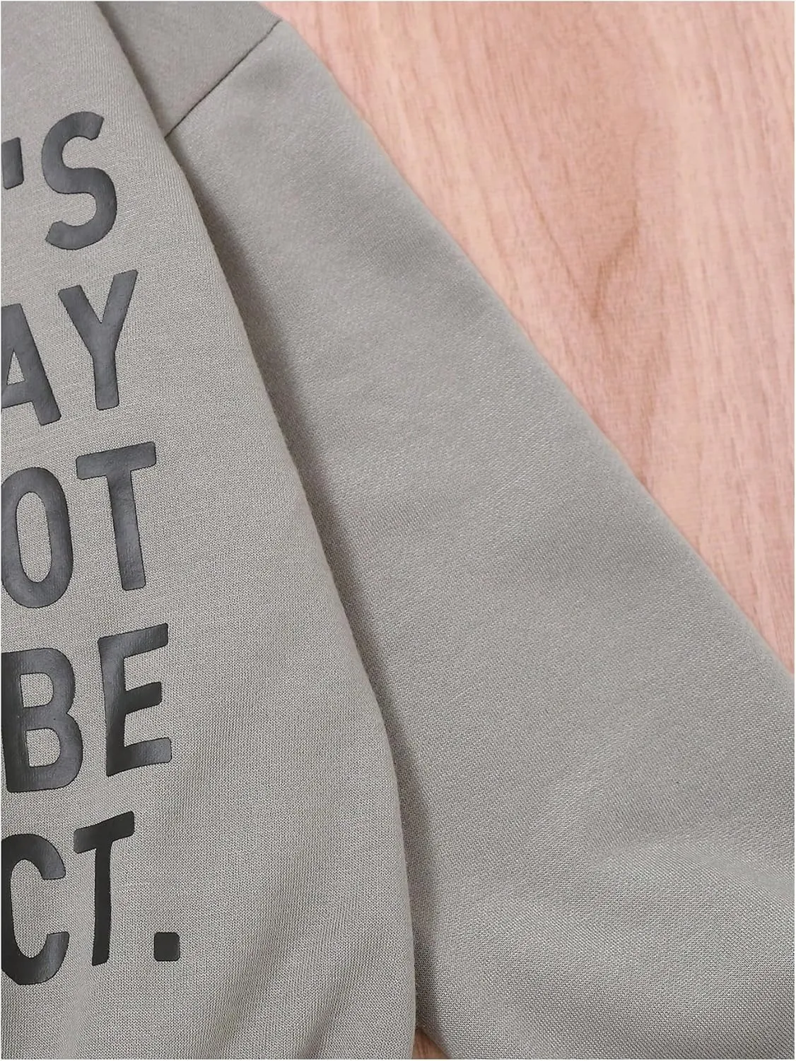 SweatyRocks Girl's Letter Print Hooded Sweatshirt Long Sleeve Oversized Pullover Tops
