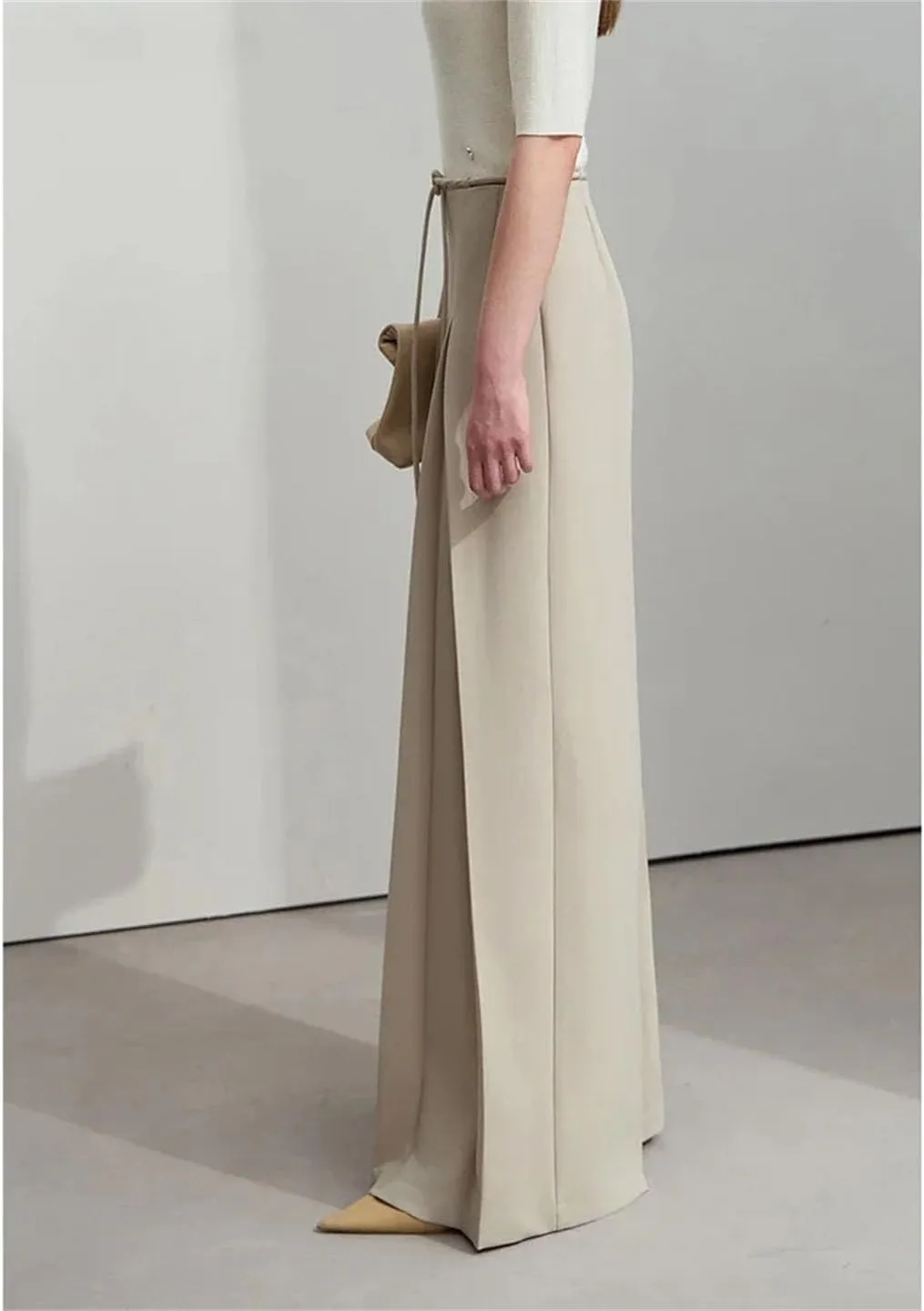 Women's High Waist Wide Leg Pants Zipper Fly Pleated Front Loose Fit Casual Full Length Minimalist Trousers